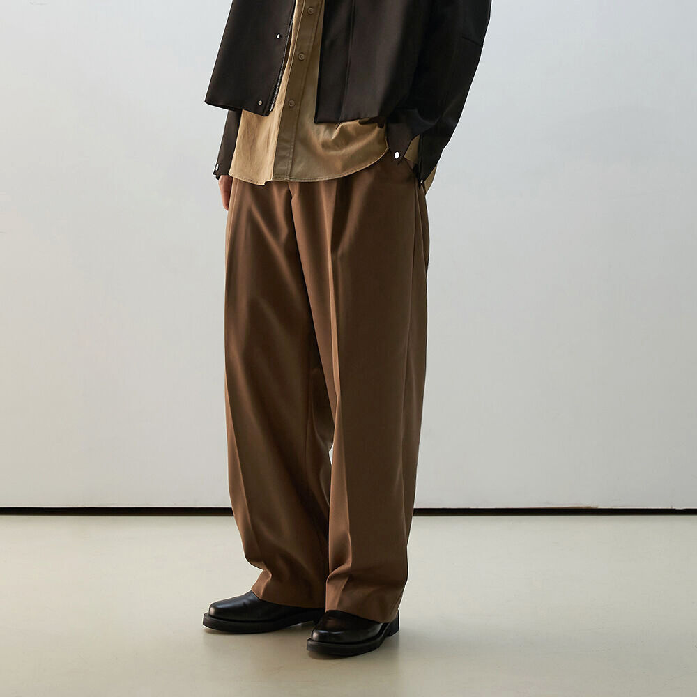 YOKE 19AW CUT-OFF 1TUCK WIDE TROUSERS