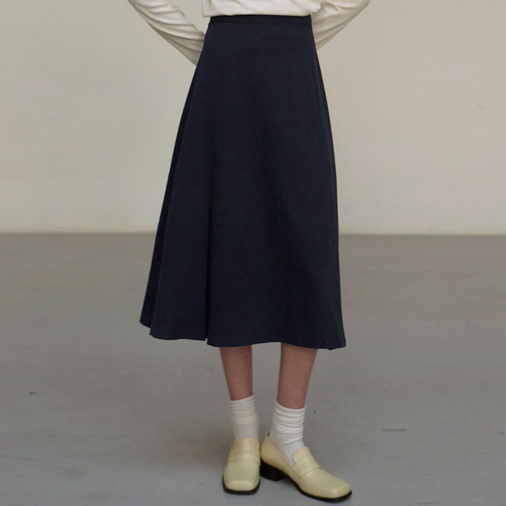 CLASSIC FLARE SKIRT_NAVY 감도 깊은 취향 셀렉트샵 29CM
