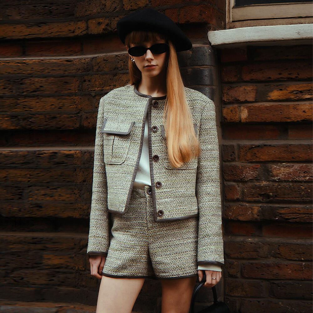 ☆韓国の人気☆【AVANDRESS】☆Sara Round Tweed Jacke.t☆ ☆韓国の人気☆【AVANDRESS】☆Sara Round Tweed Jacke.t