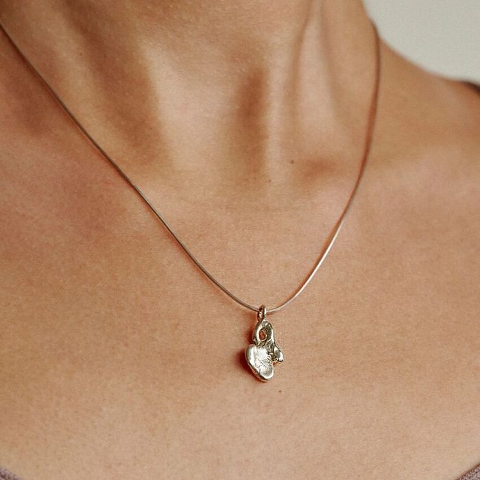 Soft touch necklace 감도 깊은 취향 셀렉트샵 29CM