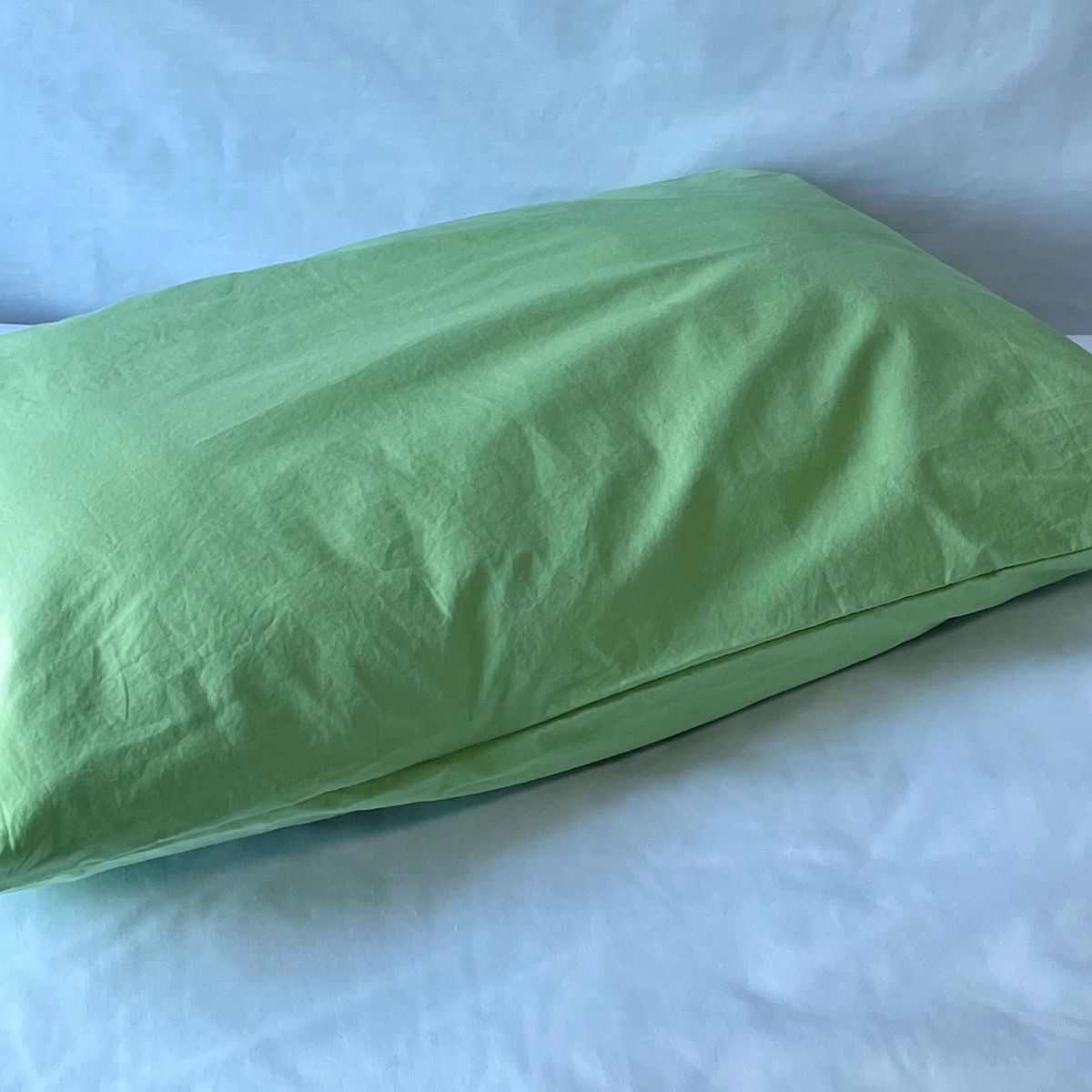 Avocado green pillow cover 60수 고밀도 베개커버 감도 깊은 취향 셀렉트샵 29CM