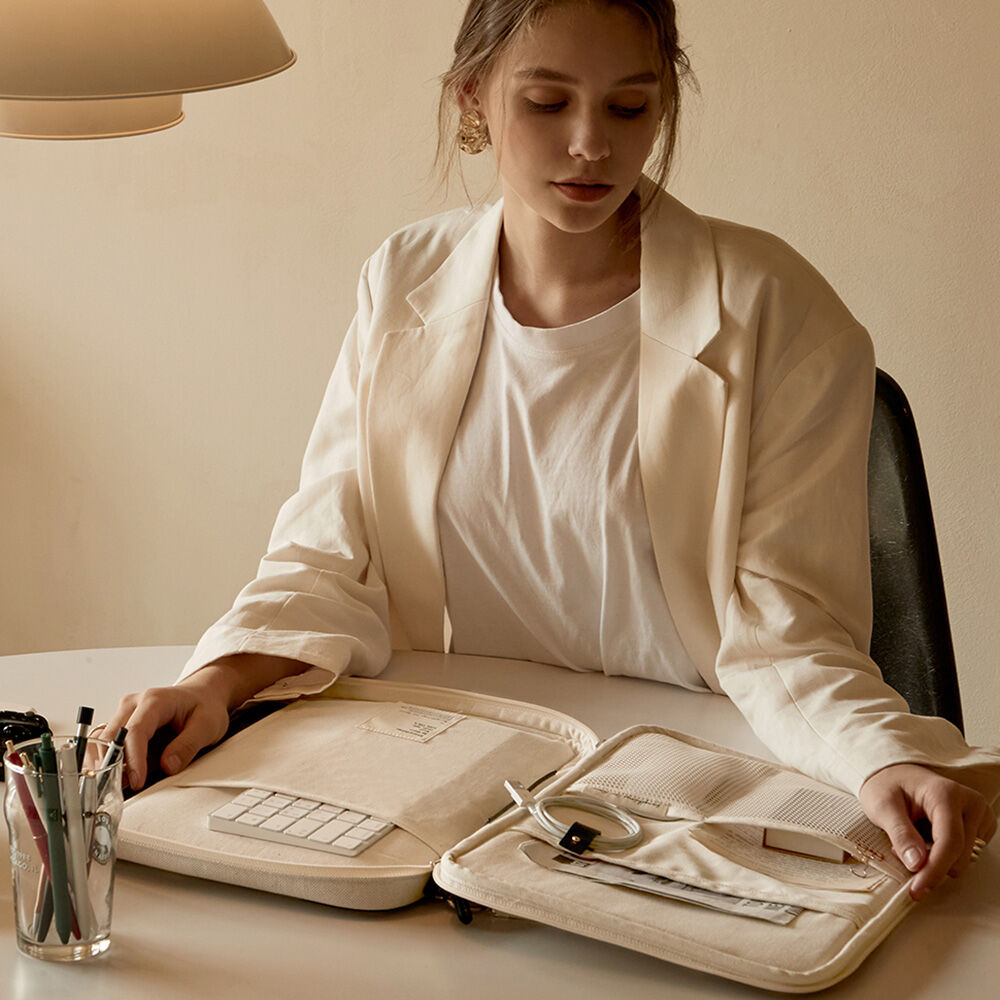 OLA☆Jute Leather iPad Pouch 11インチ OLA] Jute Leather iPAD Pouch 11/13inch - 감도 깊은 취향