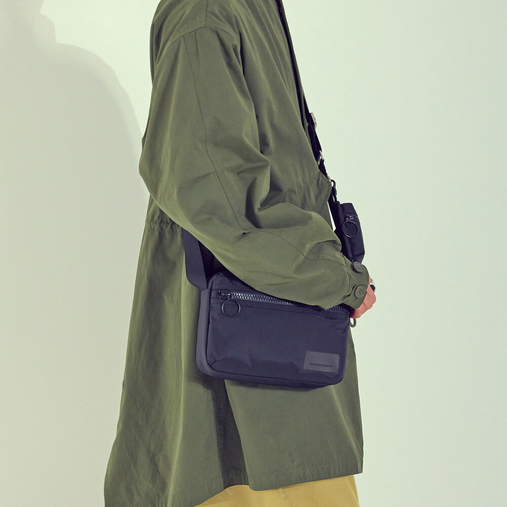 ●SATURDAY-ELEVEN ● ROBIC AIR CROSS BODY BAG Designer fashion, Seoul-fully created | W Concept
