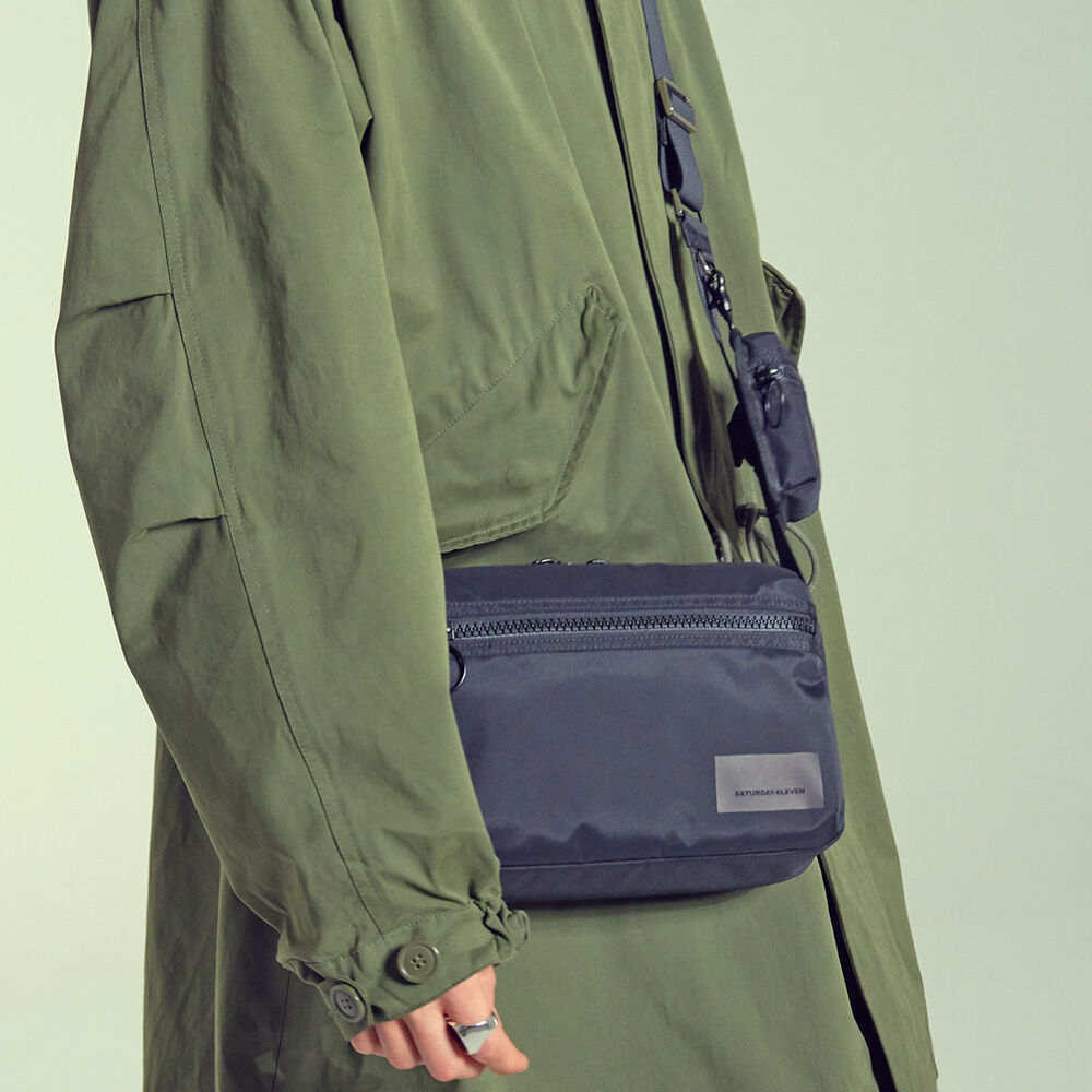 ●SATURDAY-ELEVEN ● ROBIC AIR MINI CROSS BAG Designer fashion, Seoul-fully created | W Concept
