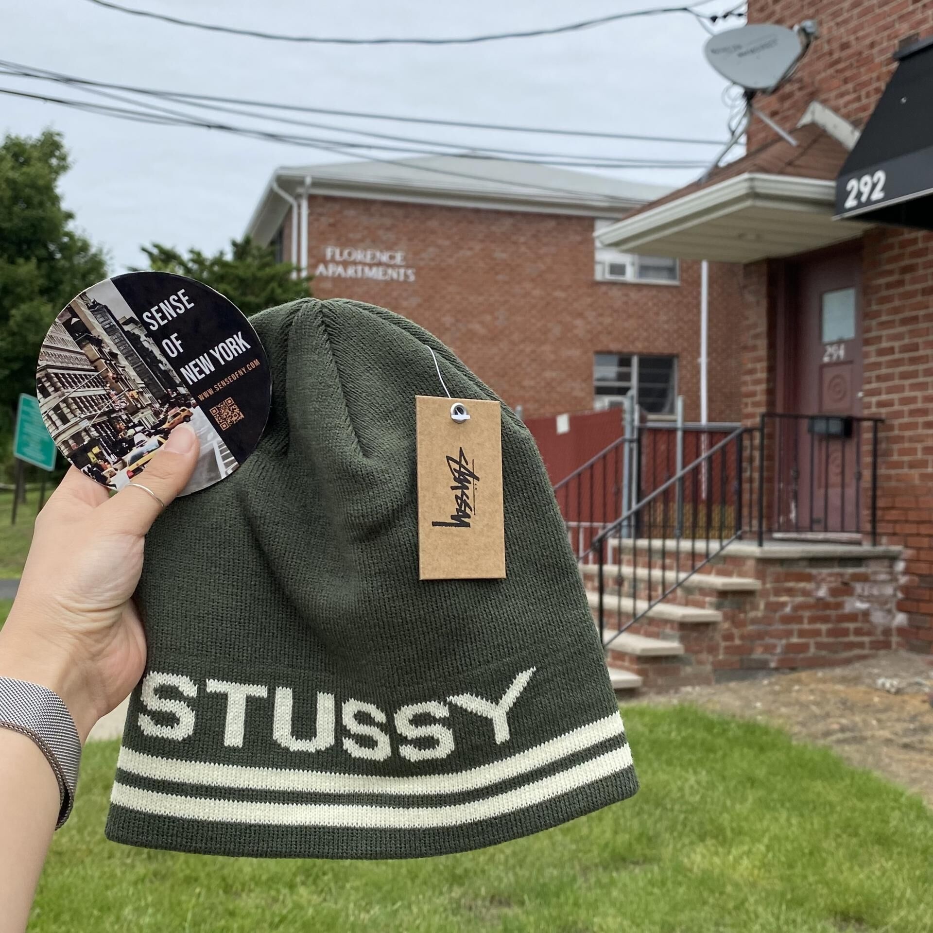 STUSSY JAQUARD STRIPE SKULLCAP BEANIE