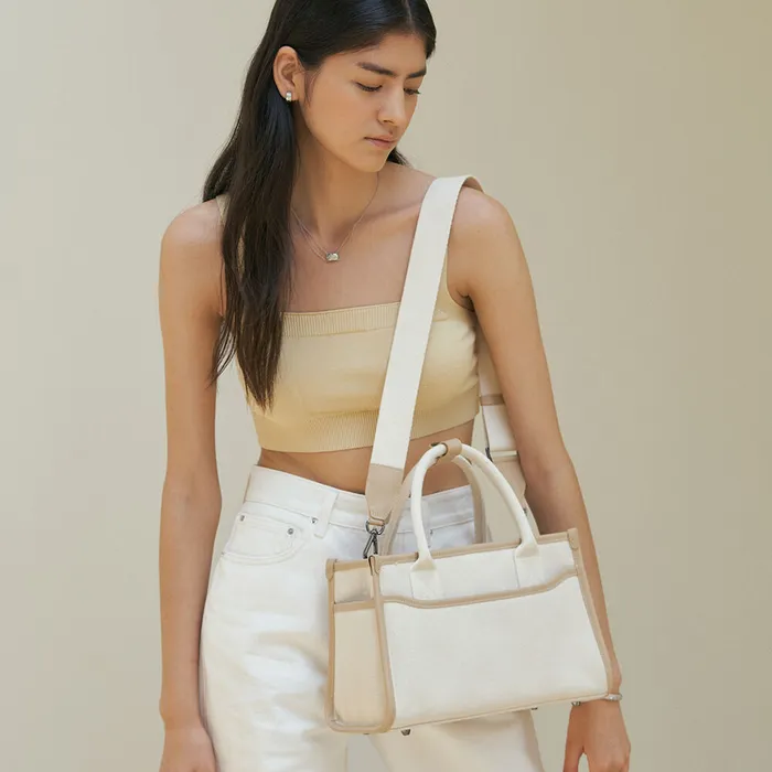 ★DE MERIEL★ Classic Canvas Bag WideIvoryBeige CANVASBAG Demeriel] Classic Canvas Bag Wide Ivory (Beige) - 감도 깊은