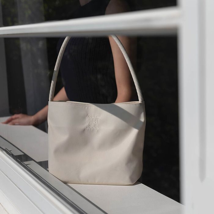 Nearest Bag _ Cream 감도 깊은 취향 셀렉트샵 29CM