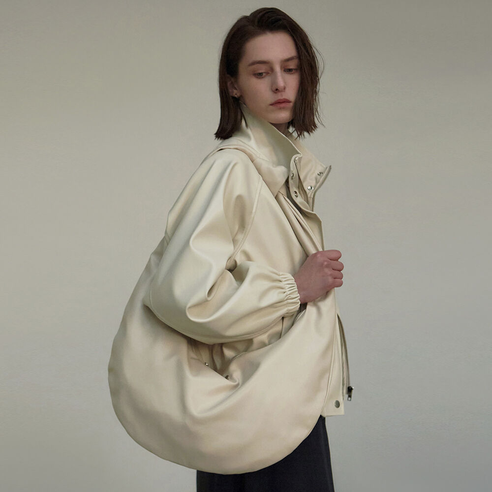 NICOLE NYLON SHOULDER KNOT BAG_LIGHT GRAY - 감도 깊은 취향