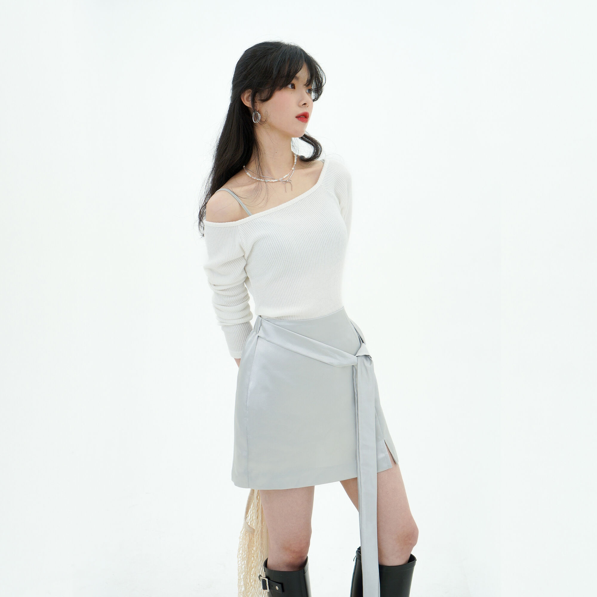 mimi monde] Sparkling ribbon skirt (silver) - 감도 깊은 취향