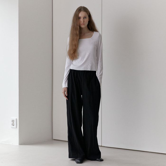 [2차] Square Shaped Top (White) - 감도 깊은 취향 셀렉트샵 29CM