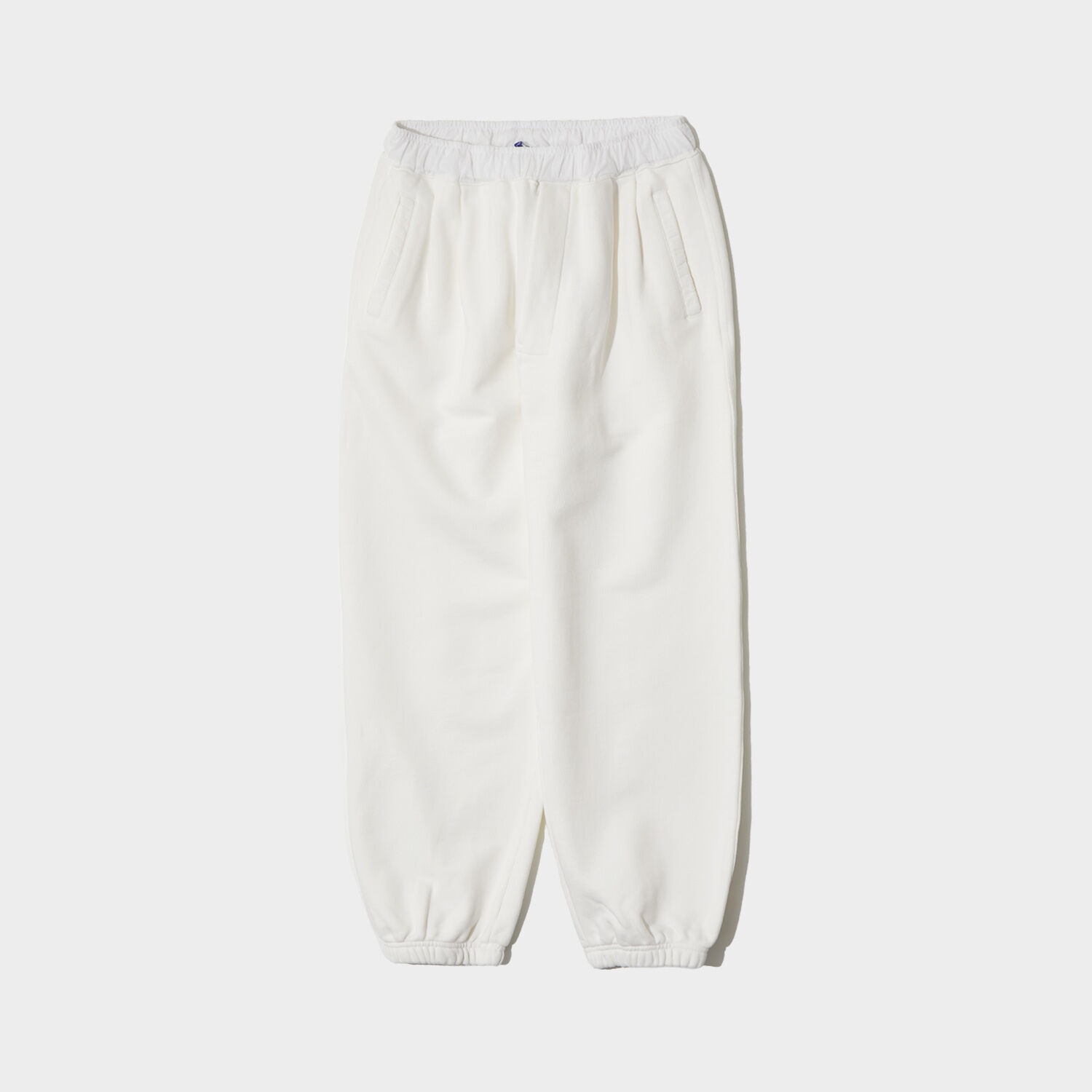 HYBRID 2-TUCK WIDE SWEAT PANTS (OFF WHITE) - 감도 깊은 취향 셀렉트