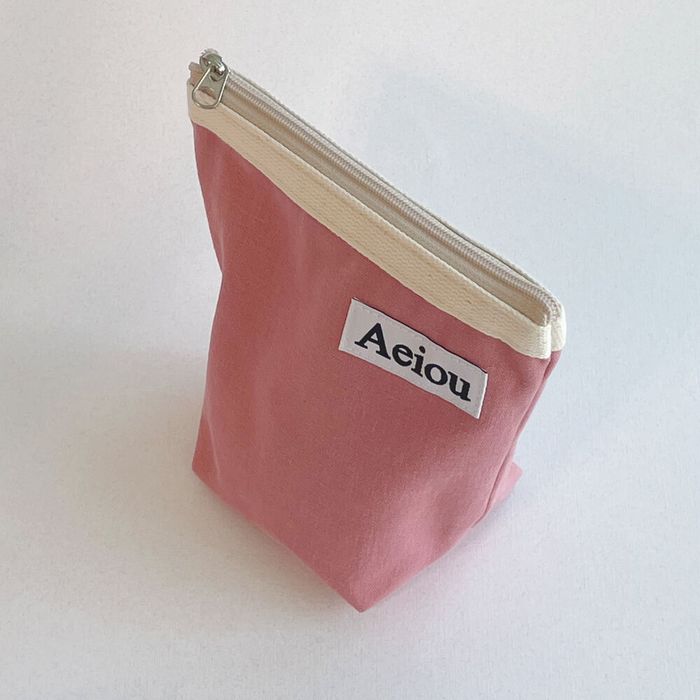 aeiou-basic-pouch-m-size-stockholm-pink-29cm
