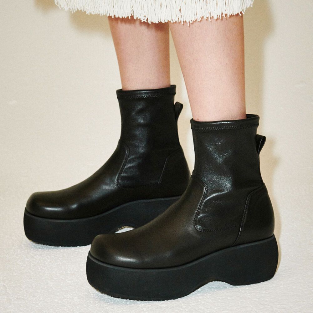IS_221388 Rug platform boots(Black) 감도 깊은 취향 셀렉트샵 29CM