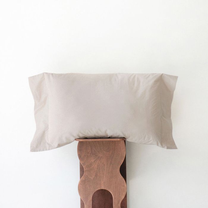 Flap cotton pillow cover buff 감도 깊은 취향 셀렉트샵 29CM
