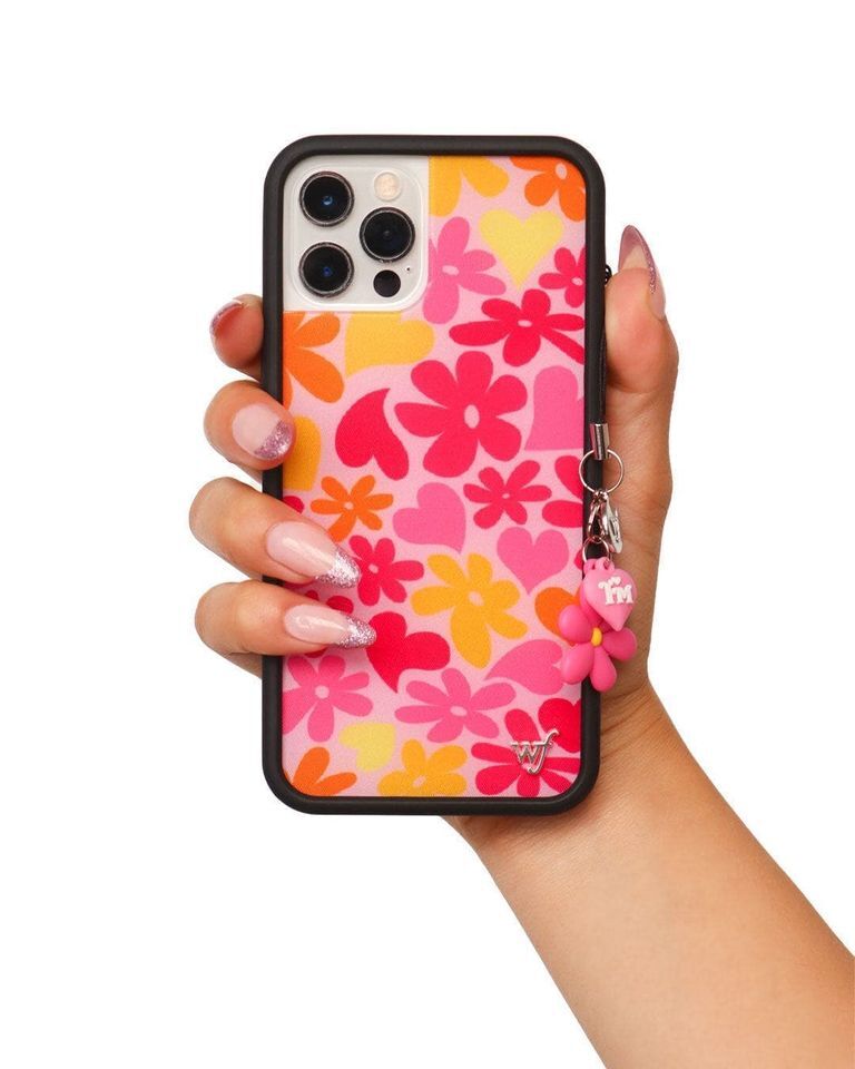 [Wildflower Cases] Trixie Mattel iPhone 14/14pro Case 감도 깊은 취향 셀렉트샵 29CM