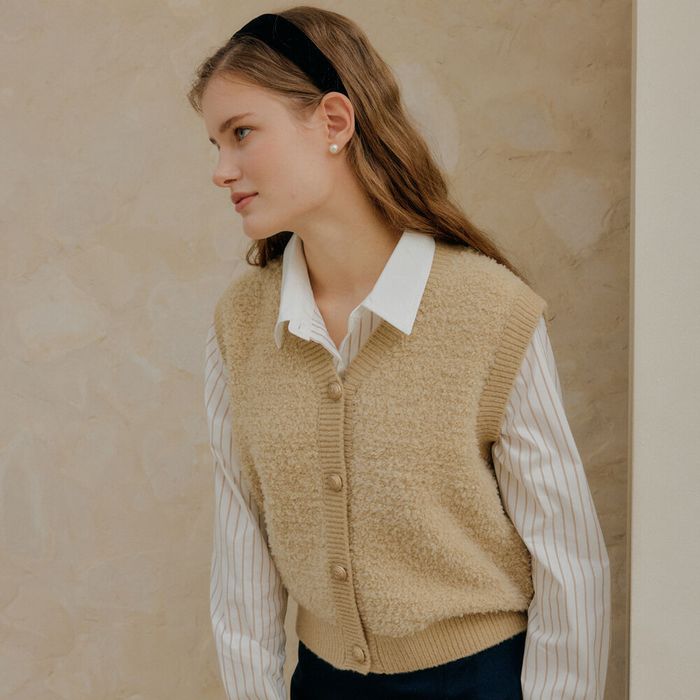 FUR VEST CARDIGAN_BEIGE 감도 깊은 취향 셀렉트샵 29CM