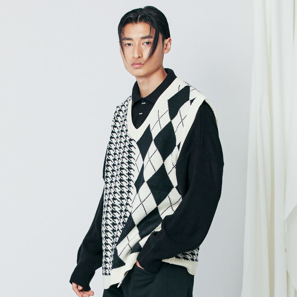 Argyle & hound check knit vest black - 감도 깊은 취향 셀렉트