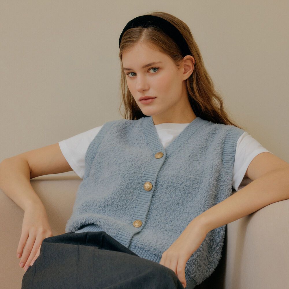 FUR VEST CARDIGAN_SKY BLUE 감도 깊은 취향 셀렉트샵 29CM