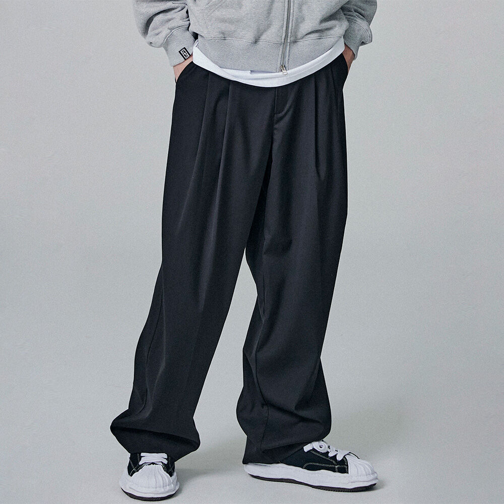 TR Two Tuck Wide Pants - Black - 감도 깊은 취향 셀렉트샵 29CM