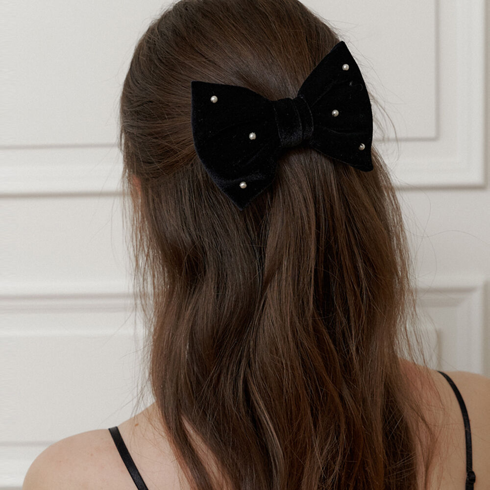 adorable pearl velvet ribbon
