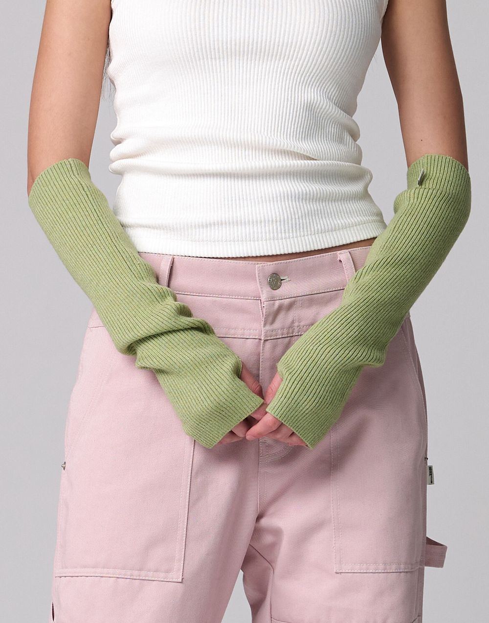 Wool Arm WarmerGreen 울 암 워머 SEGV3E101E2 감도 깊은 취향 셀렉트샵 29CM