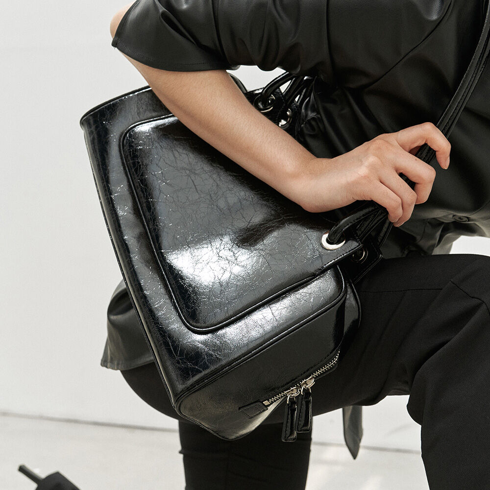 【NOTKNOWING】韓国人気★Halfmoon Moto Cross Bag (NYLON) Amazon.com: Hobo Crossbody Bag for Women, Nylon Crescent Bag