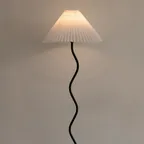 [29CM 단독 / 주문제작] Spiral Floor Lamp (2 colors / 전구증정) 장스탠드 플로어 조명