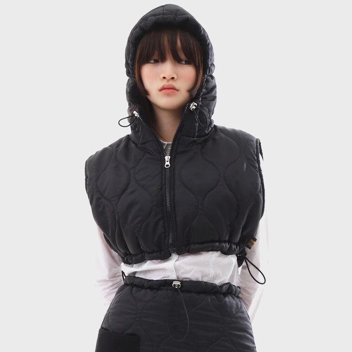 QUILTING BALACLAVA ZIPUP VEST (BLACK) 감도 깊은 취향 셀렉트샵 29CM