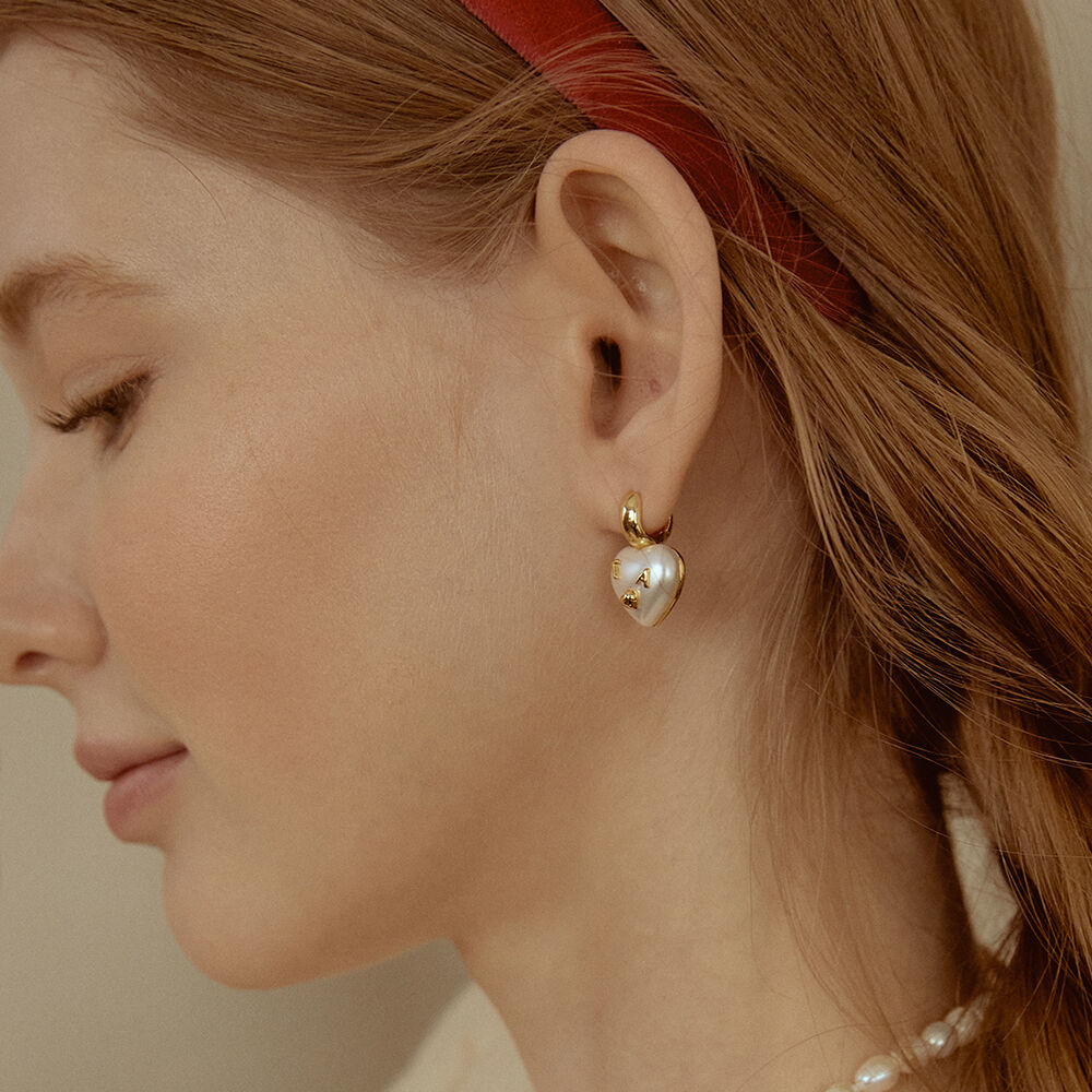 Lettering Pearl Heart Hoop Earring EC1948 - 감도 깊은 취향
