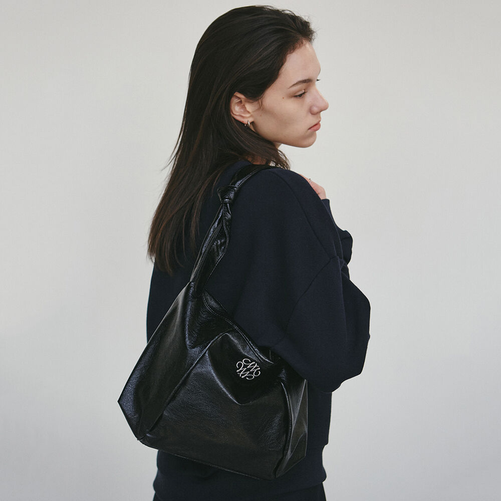 ★NlCK&NLCOLE★ CRYSTAL POUND LEATHER BAG_BROWN CRYSTAL POUND LEATHER BAG_BROWN - 감도 깊은 취향 셀렉트샵 29CM