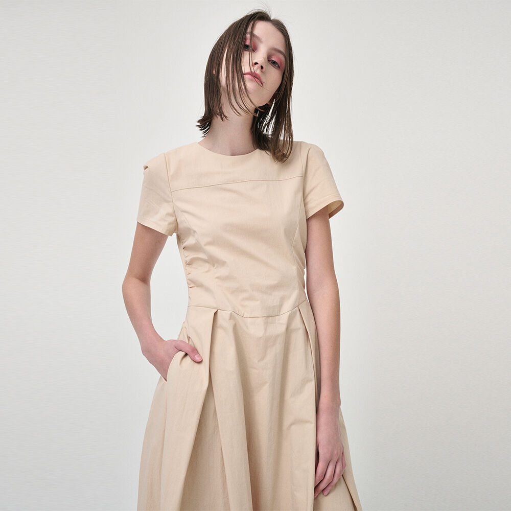 Side Shirring Pintuck Dress, Yellow Beige - 감도 깊은 취향