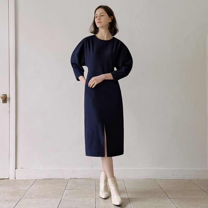 Dolman Sleeve Volume Dress NAVY 감도 깊은 취향 셀렉트샵 29CM