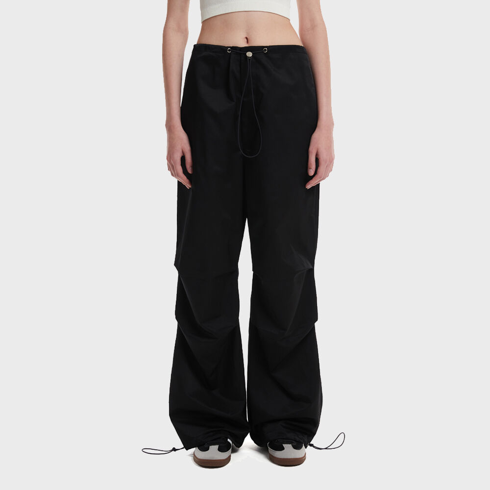 【Gimmetheyoung】G_HALF SHERPA LEATHER PANTS CHARCOAL G_HALF SHERPA LEATHER PANTS / CHARCOAL [Restock] - 감도 깊은