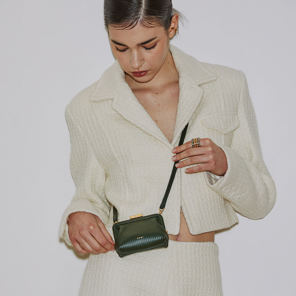 nuer Vieve Card Wallet Ivory Stripe/がま口 カード 財布 韓国 n u e r ] VIEVE CARD WALLET _ IVORY SOLID - 감도 깊은 취향