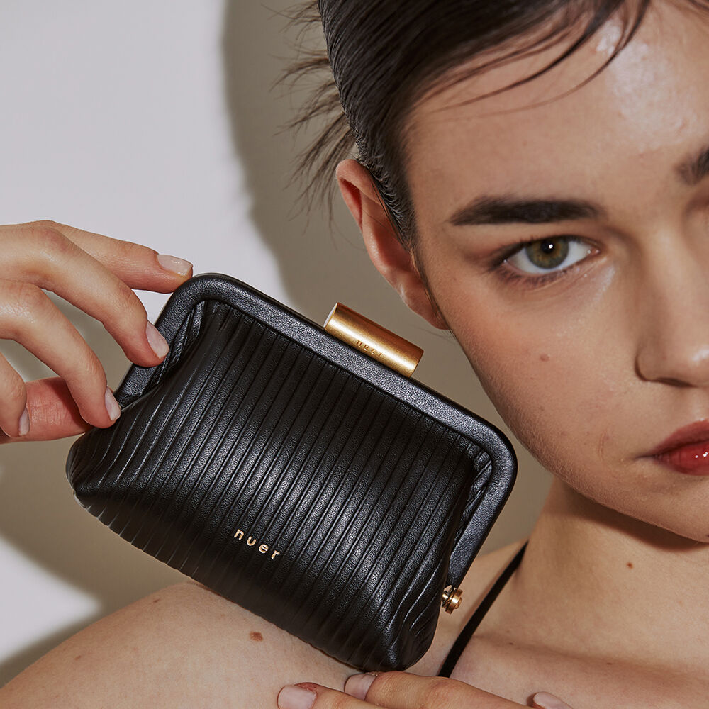 VIEVE CARD WALLET _ DARK GREEN STRIPE - 감도 깊은 취향