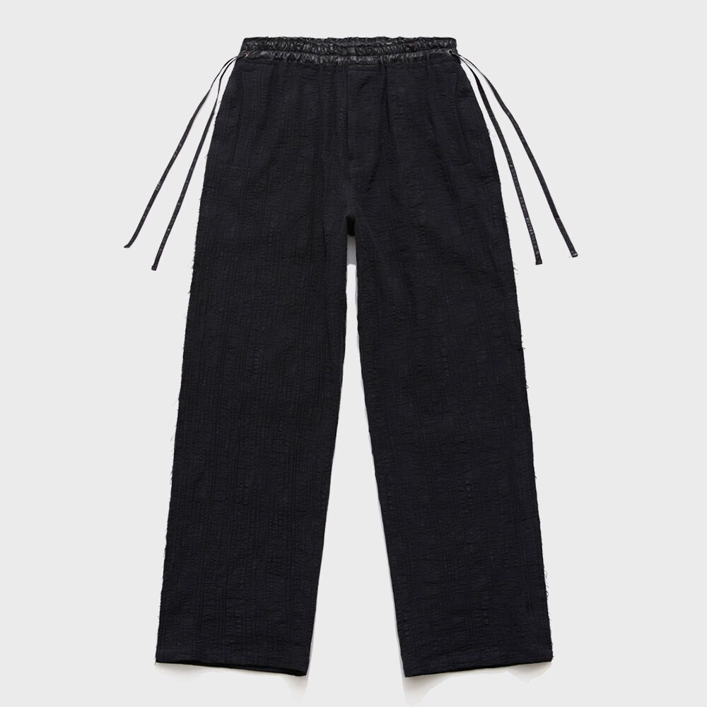 RAW EDGE CUT PANTS / BLACK 감도 깊은 취향 셀렉트샵 29CM