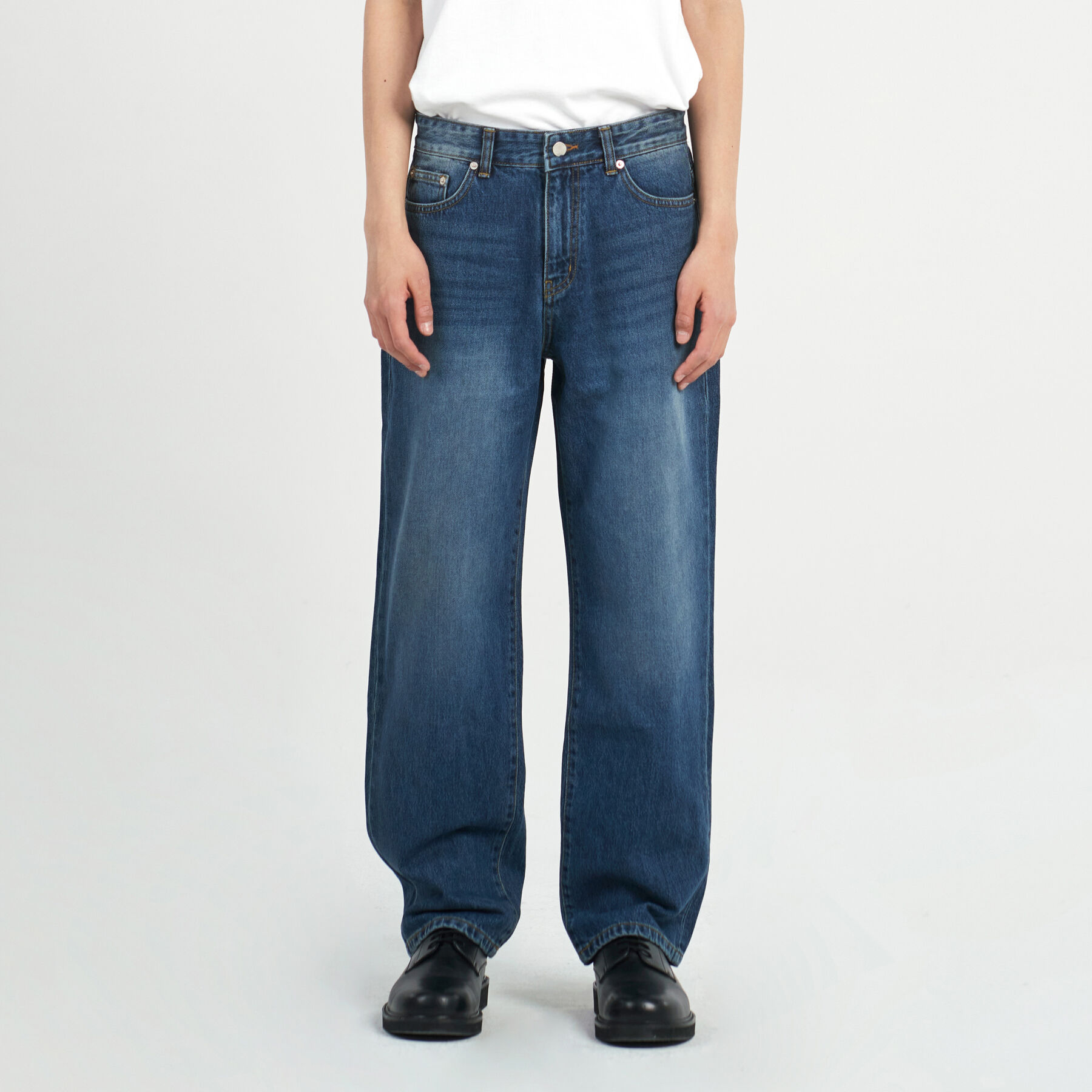 WAIST GAP CRACK LAZER WIDE DENIM PANTS INDIGO - 감도 깊은