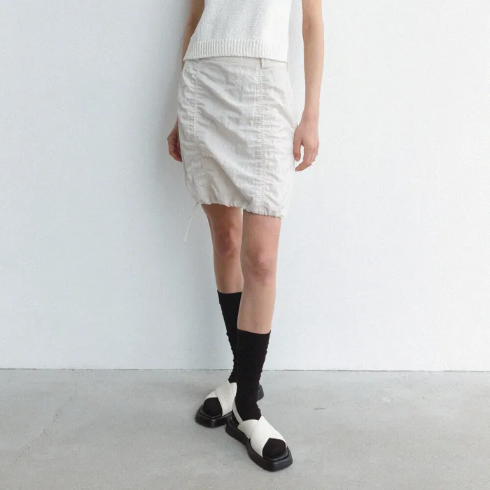 nylon puckering skirt (cream) - 감도 깊은 취향 셀렉트샵 29CM 