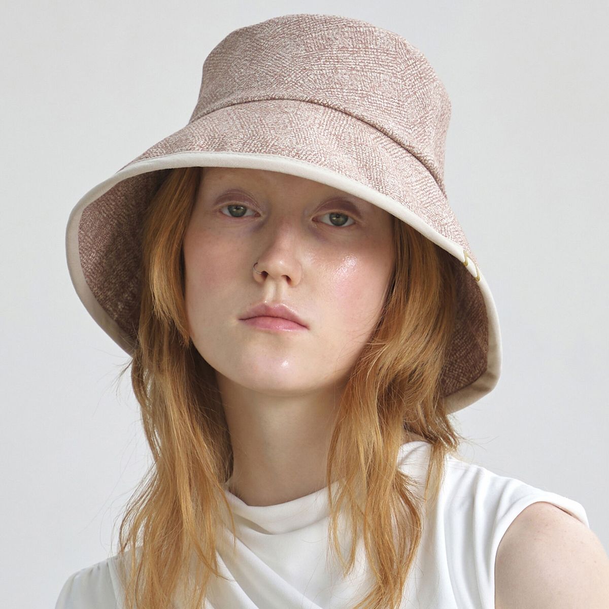 DROP BUCKET / COTTON HB / LINE BEIGE - 감도 깊은 취향 셀렉트샵 29CM