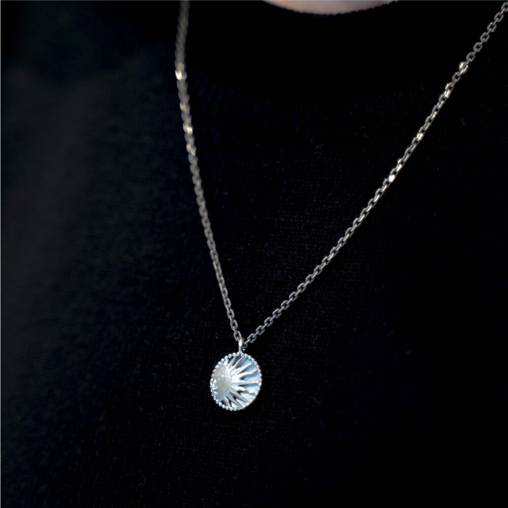 ★HARANG★ HR 68N_Mother of Pearl Sun Carved Necklace ☆HARANG☆ HR 68N_Mother of Pearl Sun Carved Necklace 14K