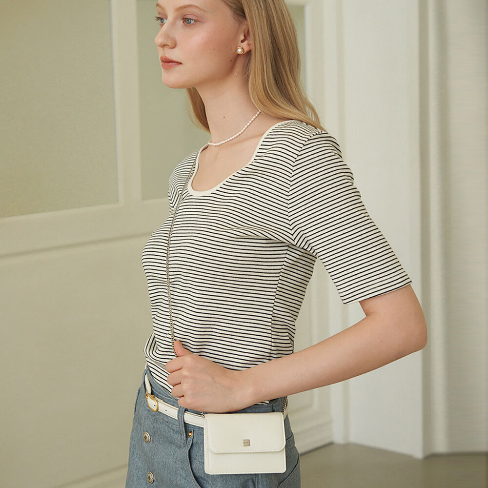 Demeriel] Volume Wallet Bag Cream - 감도 깊은 취향 셀렉트샵 29CM