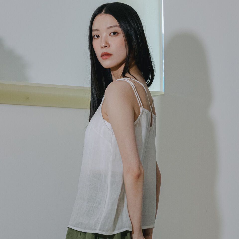 Linen See Through White Top 감도 깊은 취향 셀렉트샵 29CM