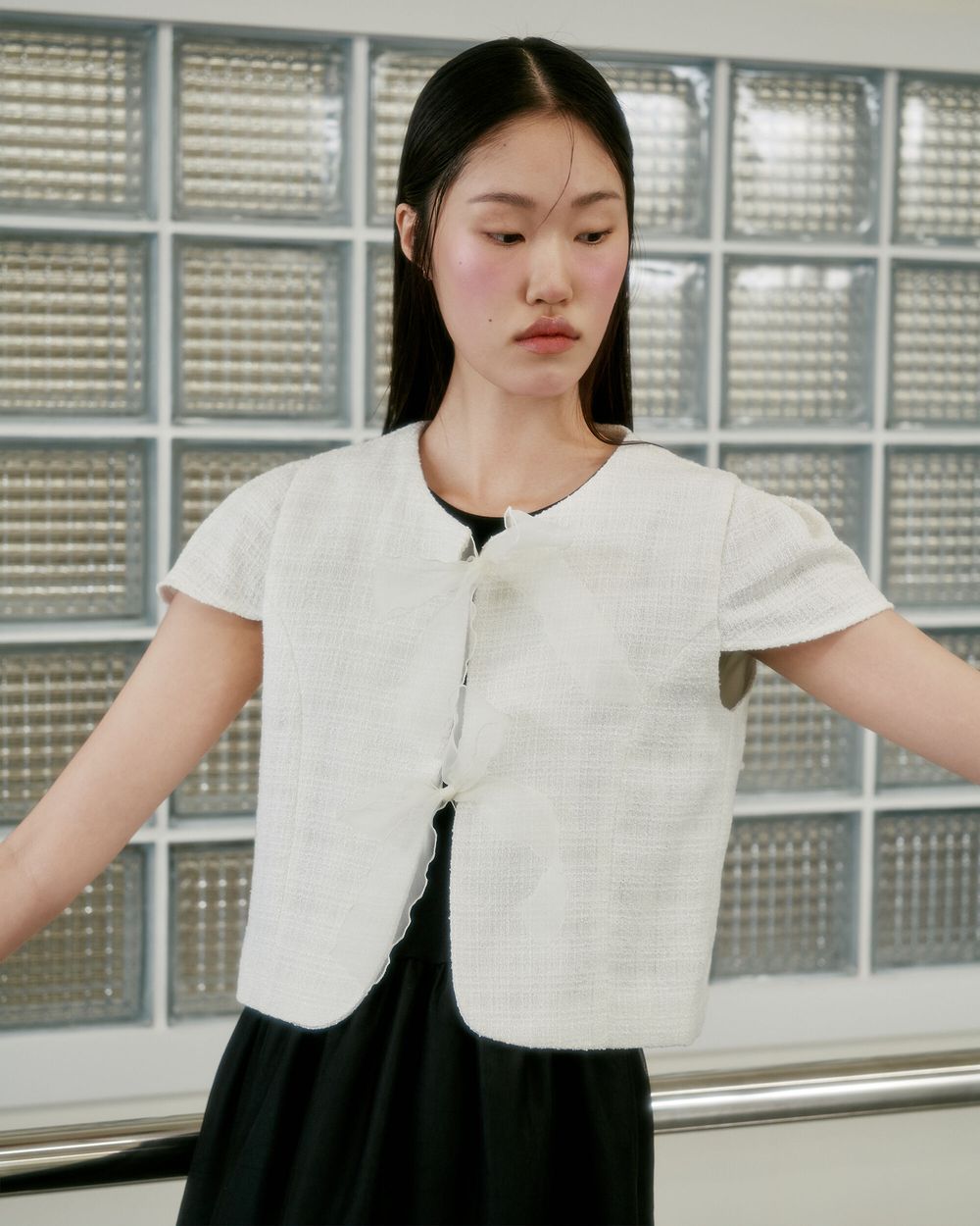 Cap Sleeve Ribbon Tweed Jacket_ivory 감도 깊은 취향 셀렉트샵 29CM