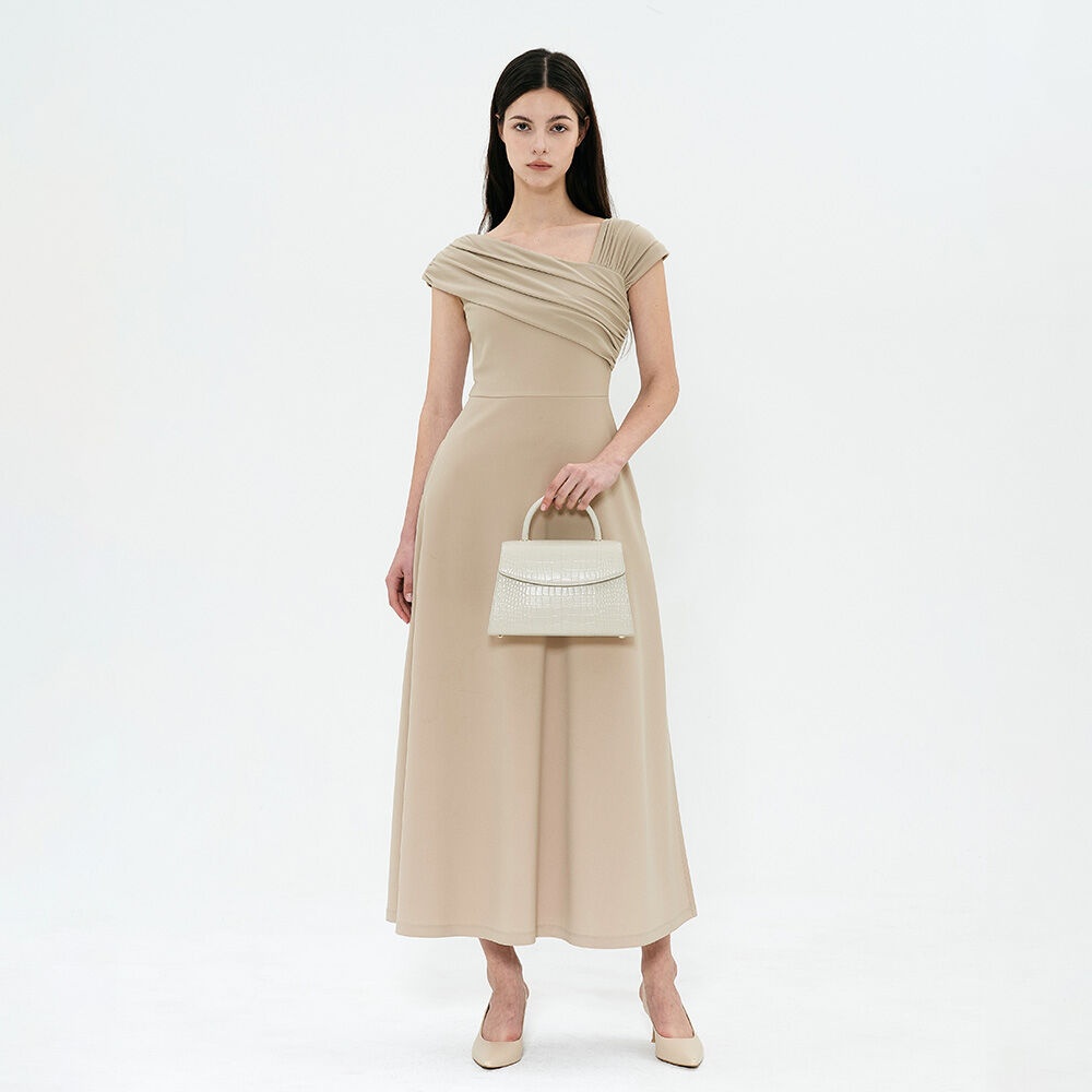 Raffine One-piece (Beige) - 감도 깊은 취향 셀렉트샵 29CM