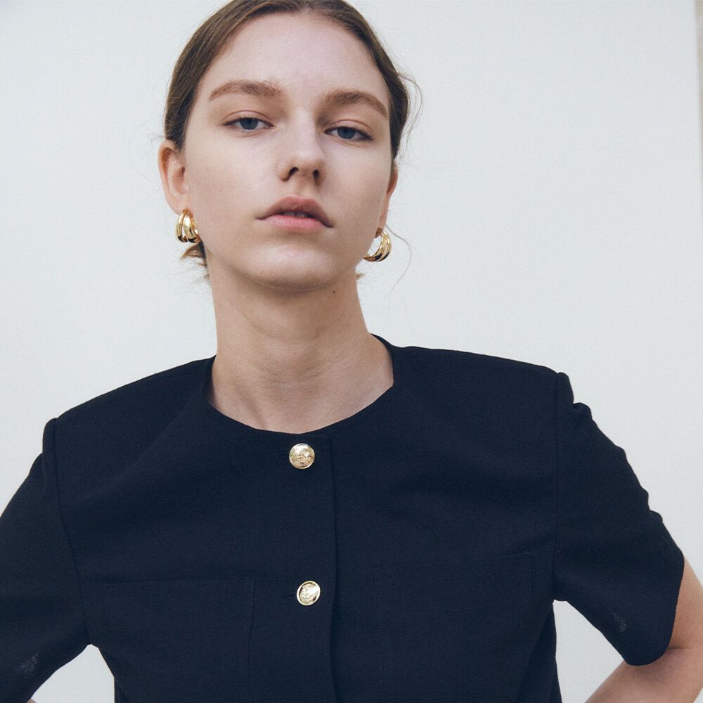 Gold Botton Short Sleeve Jacket 감도 깊은 취향 셀렉트샵 29CM