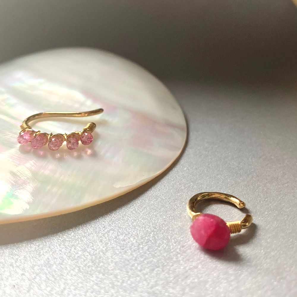 birthday earcuff ring ruby / curve cherry quartz