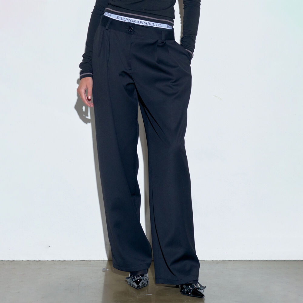 Peekaboo Lowrise Pin Tuck Pants Black - 감도 깊은 취향 셀렉트샵