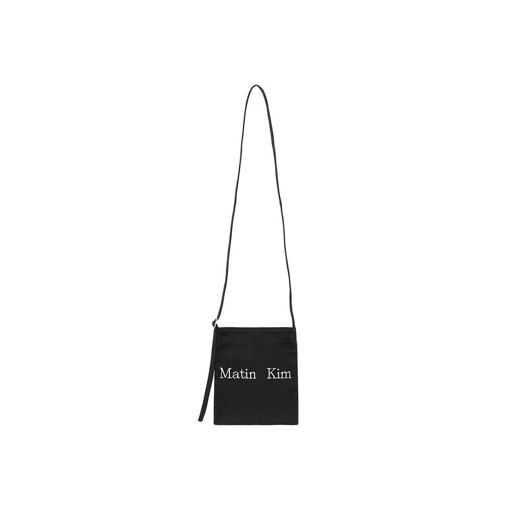 【MATIN KIM】MATIN VINTAGE ECOBAG★送料・関税込 Matin Kim] MATIN CRACKED LOGO ECOBAG IN LIGHT BEIGE 正規品