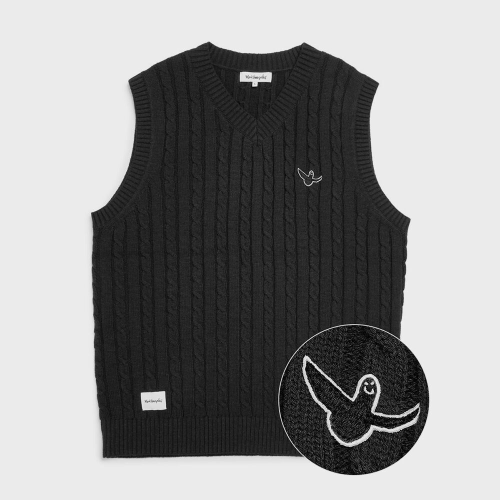 One Pocket Knitted V-Neck Vest Ivory - 감도 깊은 취향 셀렉트