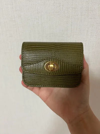 長財布 you a use Wonder wallet (Lizard khaki) you a use | Official web-site